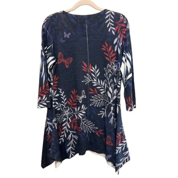 Jess & Jane Asymmetric Tunic Top Womens Medium Blue Floral Butterfly Rhinestone - Picture 3 of 7